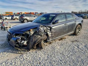 Salvage Chrysler 300