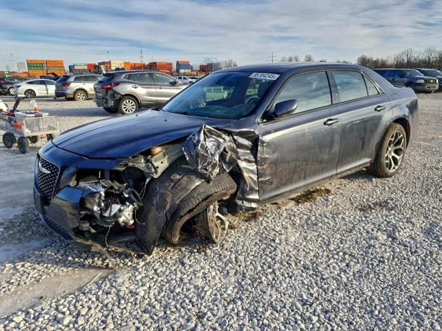  Salvage Chrysler 300