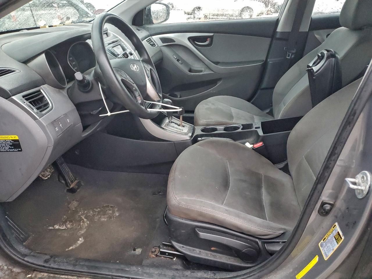 Hyundai ELANTRA Gls Image 8