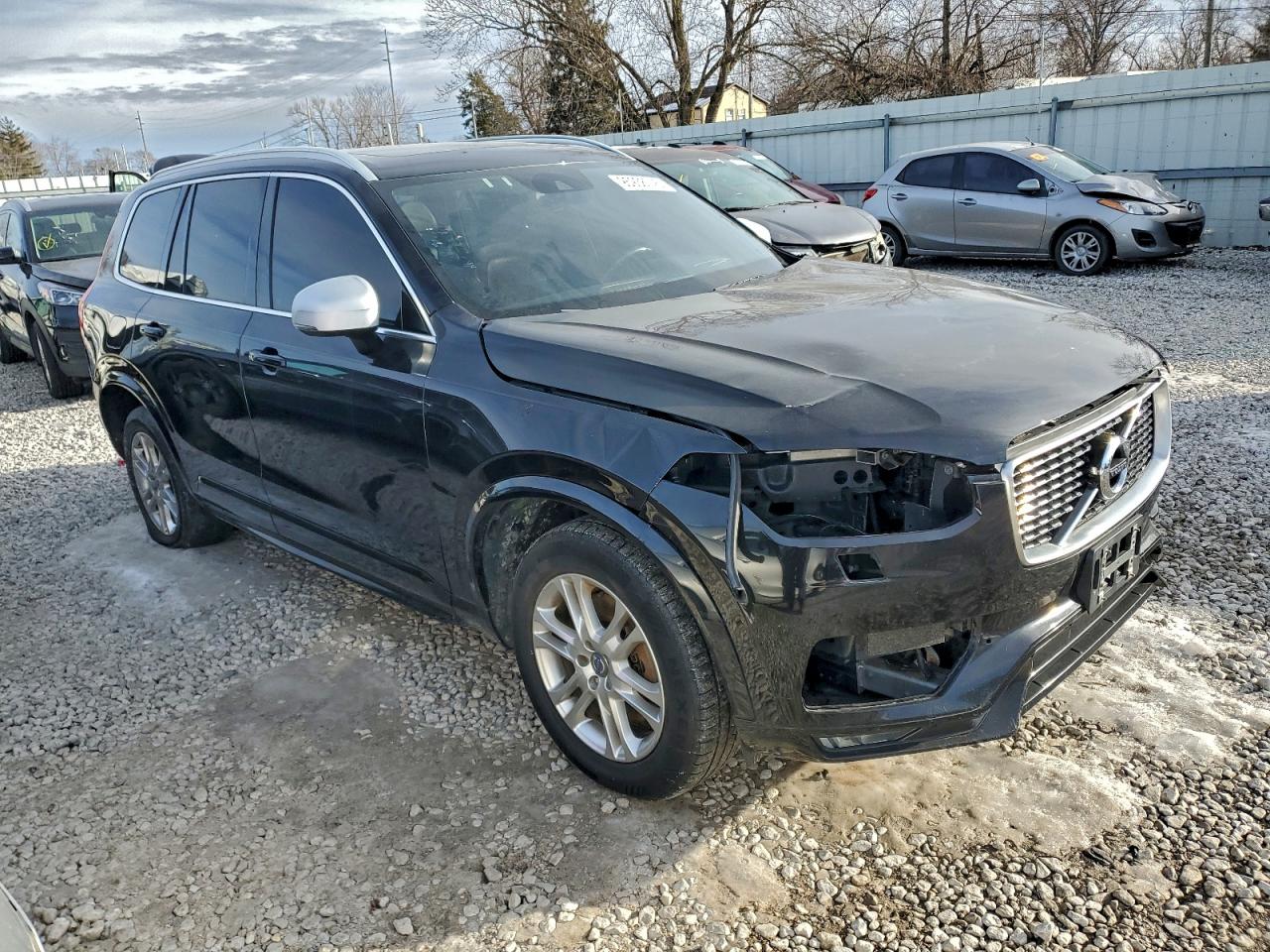 Volvo XC90 T6 Image 10