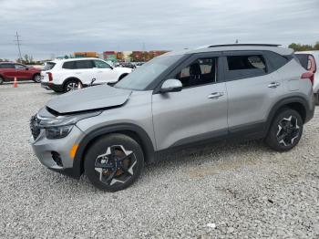  Salvage Kia Seltos