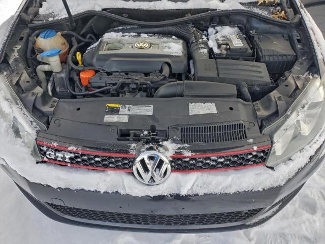 Volkswagen GTI Image 7