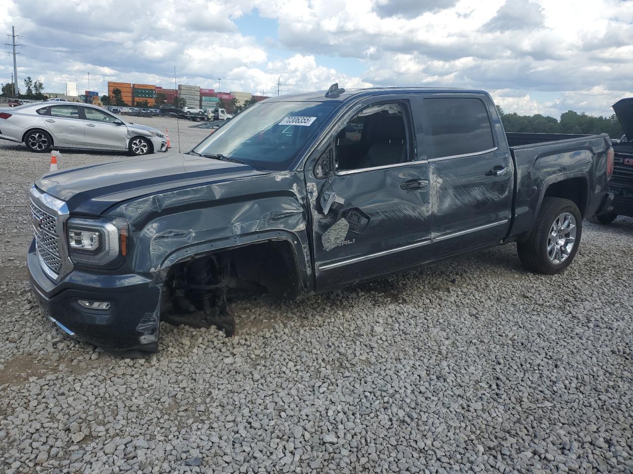 GMC Sierra K1500 Denali Image 1