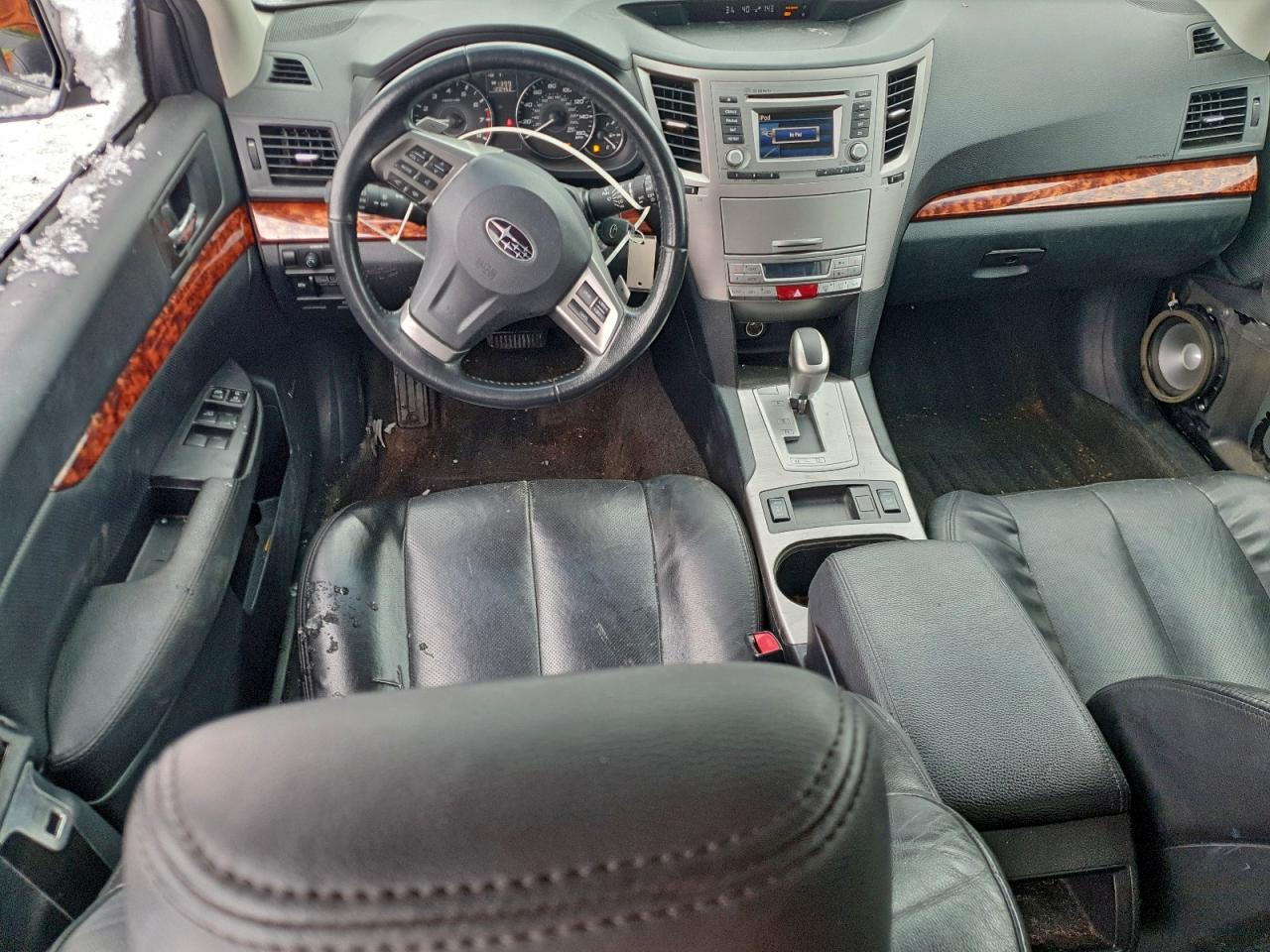 Subaru Outback 3.6r Limited Image 14