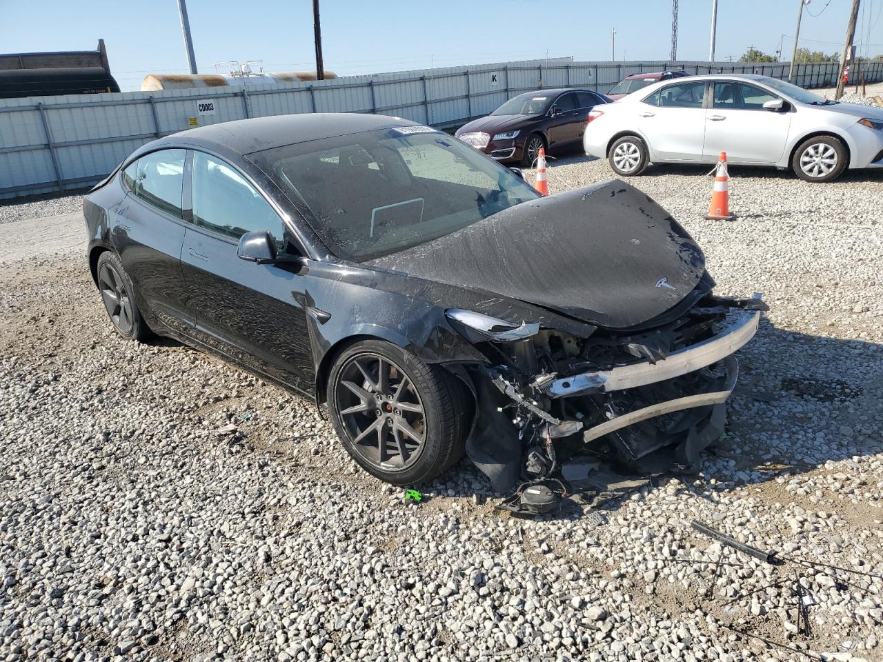 Tesla Model 3 Image 10
