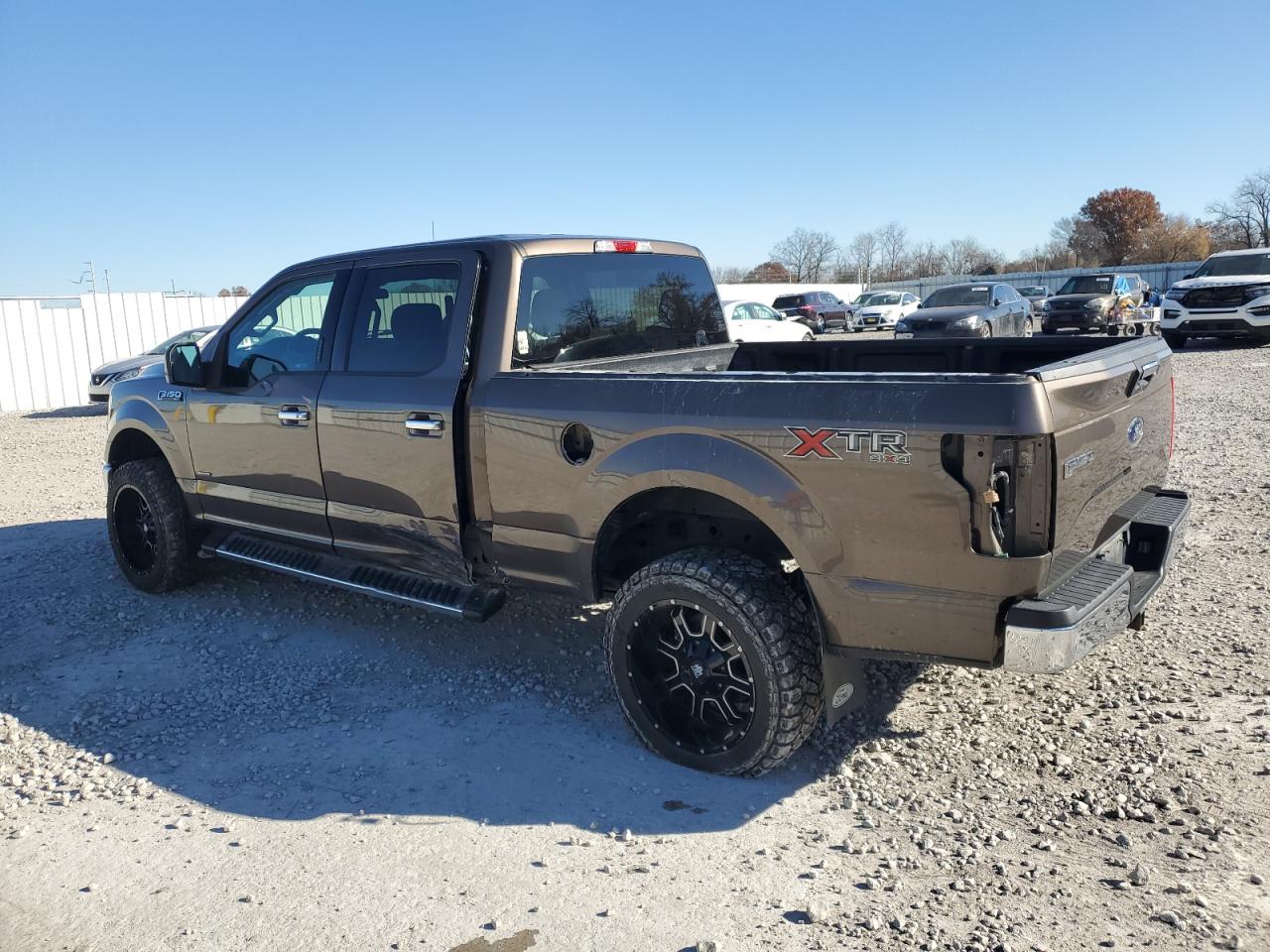 Ford F-150 Supercrew Image 2