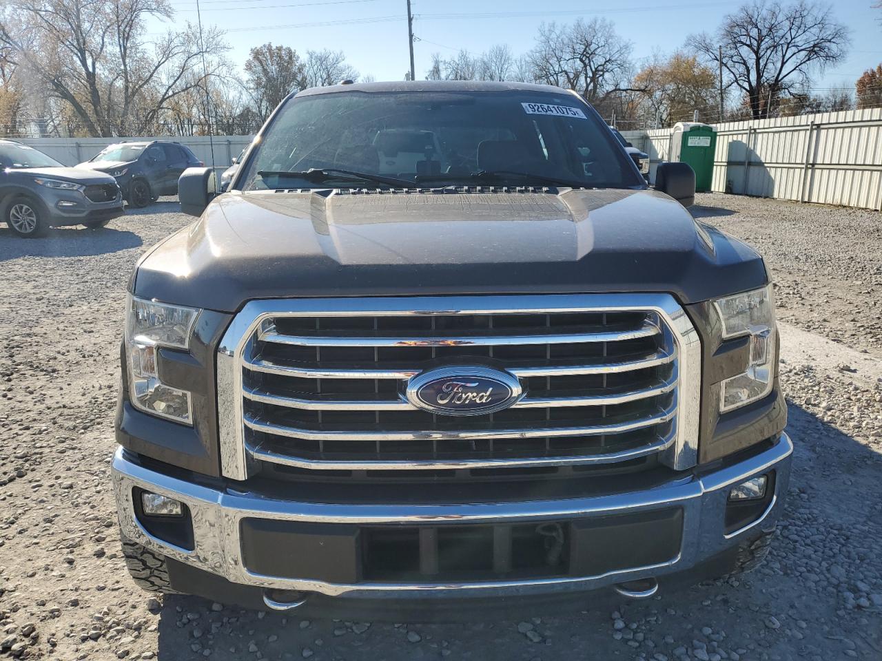 Ford F-150 Supercrew Image 10