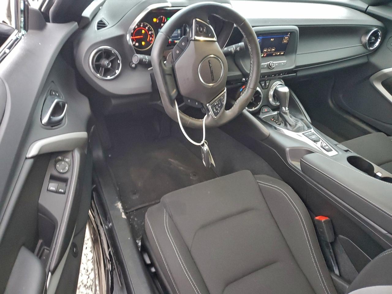 Chevrolet Camaro Lt1 Image 11