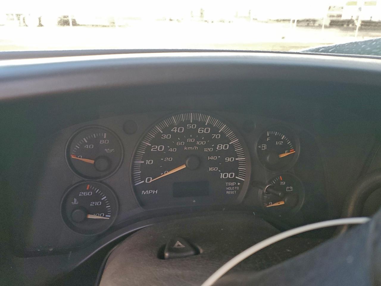 Chevrolet Express Image 10