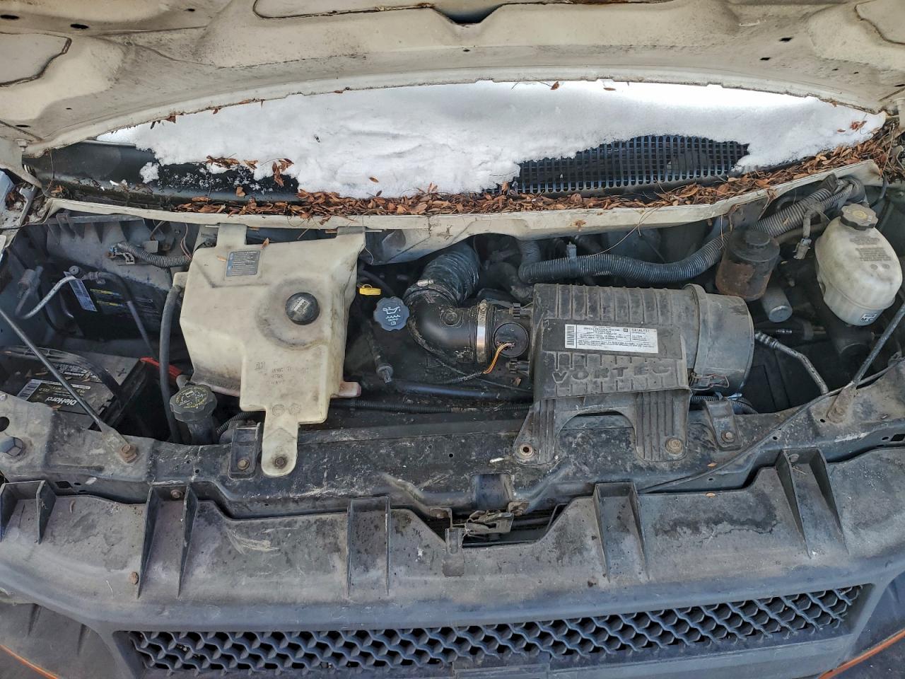 Chevrolet Express Image 11