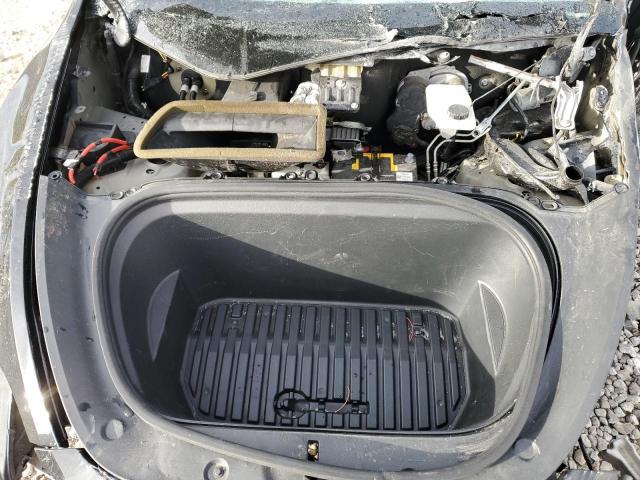 Tesla Model Y Image 8