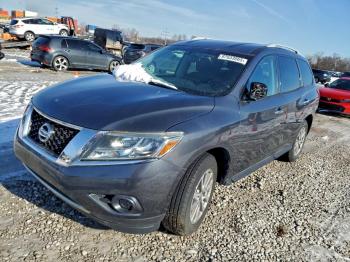  Salvage Nissan Pathfinder