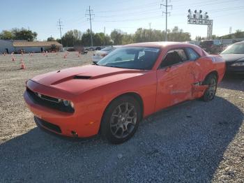  Salvage Dodge Challenger