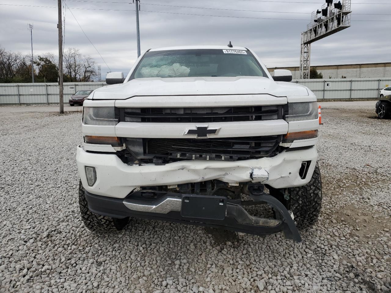 Chevrolet Silverado K1500 Lt Image 4