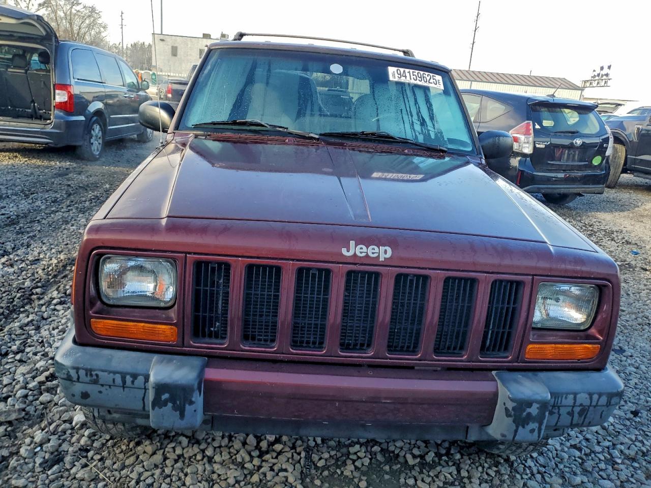 Jeep Grand Cherokee Sport Image 11
