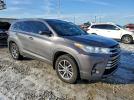 Toyota Highlander Se Image 10