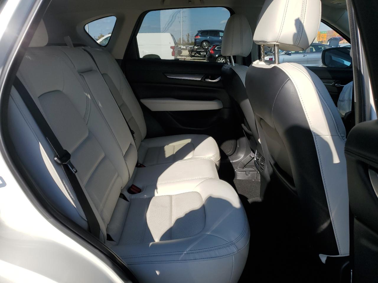 Mazda Cx Premium Image 9