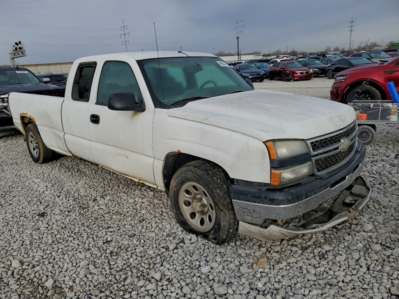 Chevrolet Silverado C1500 Classic Image 3