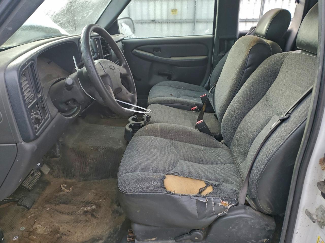 Chevrolet Silverado C1500 Classic Image 6