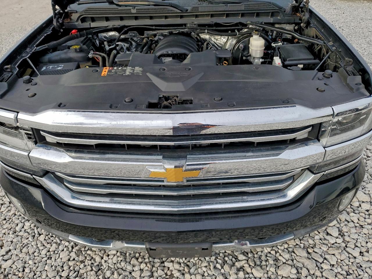 Chevrolet Silverado K1500 High Country Image 12