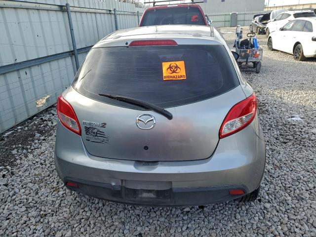 Mazda 2 Image 11