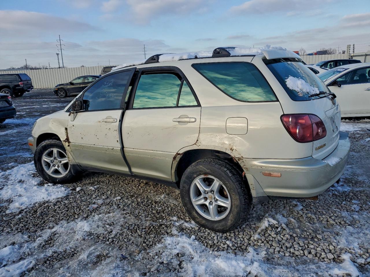 Lexus RX 300 Image 2