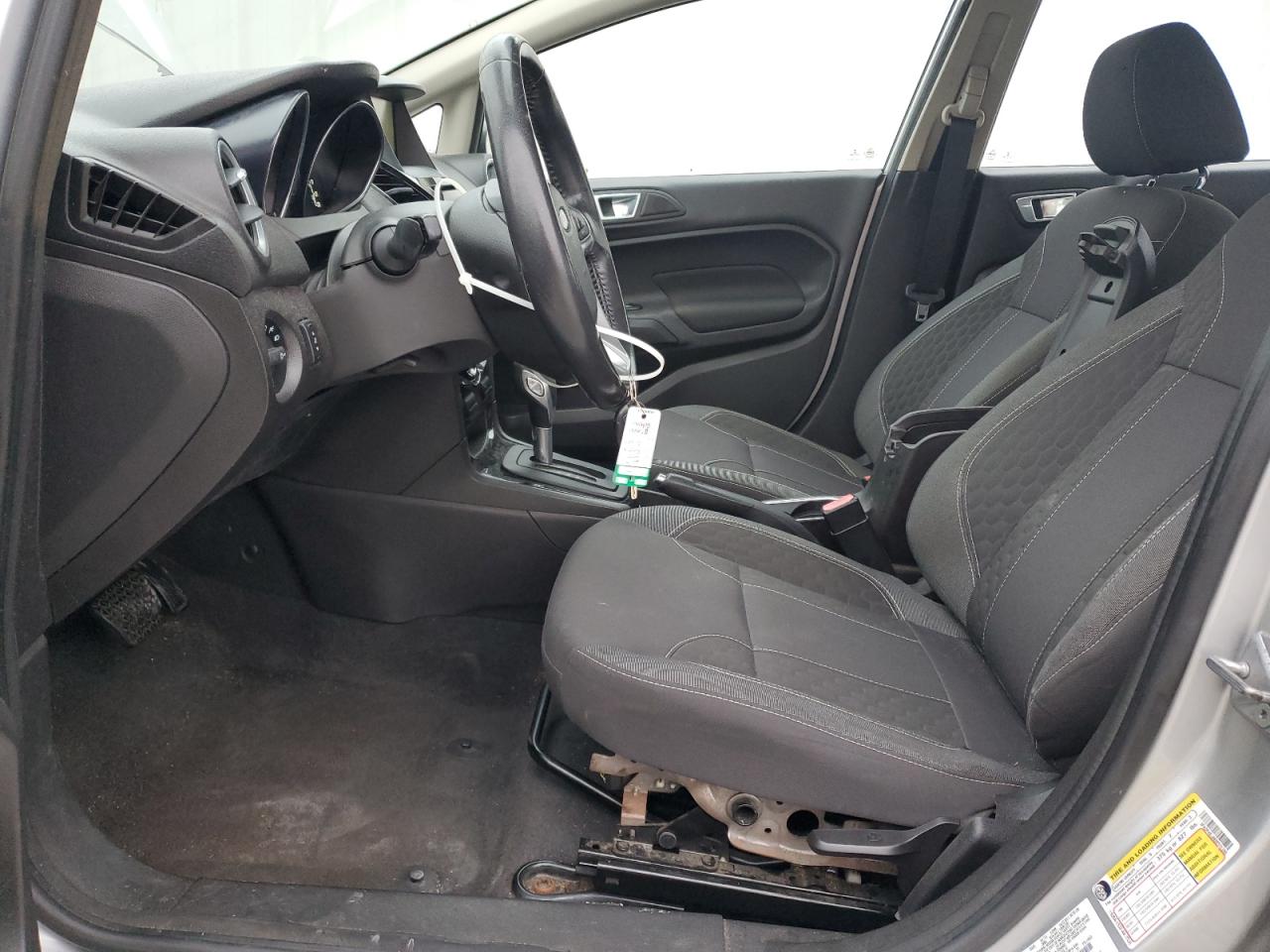 Ford Fiesta Se Image 4