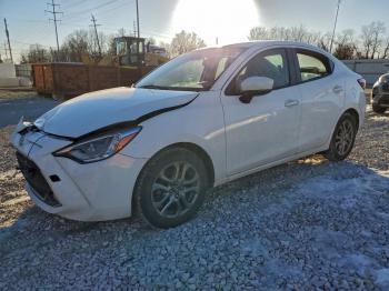  Salvage Toyota Yaris