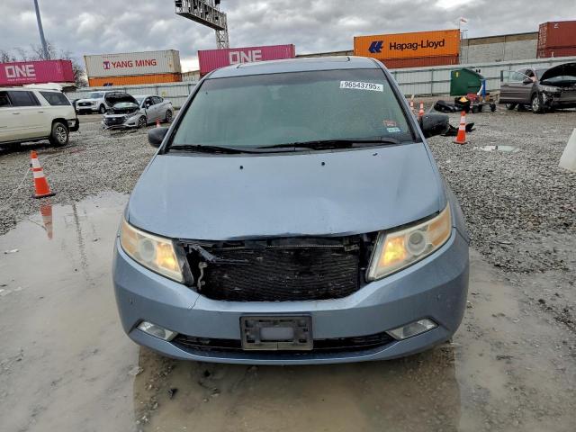 Honda Odyssey Touring Image 2