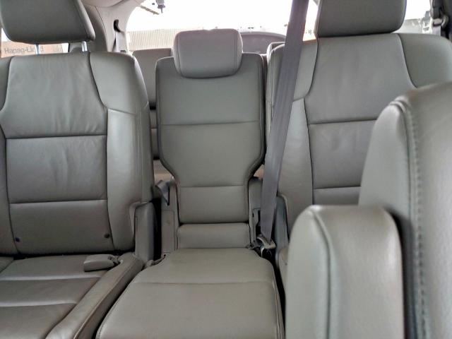Honda Odyssey Touring Image 8