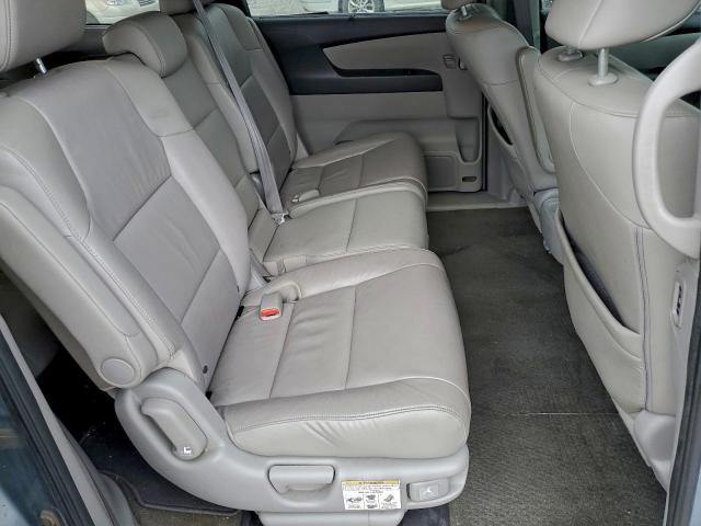 Honda Odyssey Touring Image 12