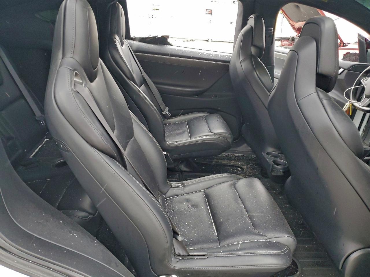 Tesla Model X Image 4