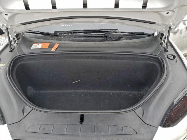 Tesla Model X Image 9