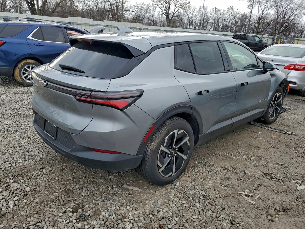 Chevrolet Equinox Lt Image 2