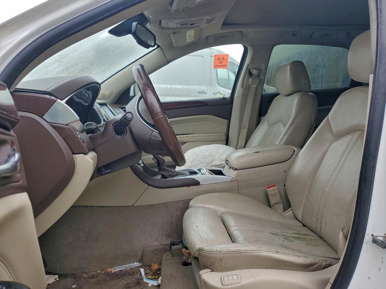 Cadillac SRX Luxury Collection Image 11