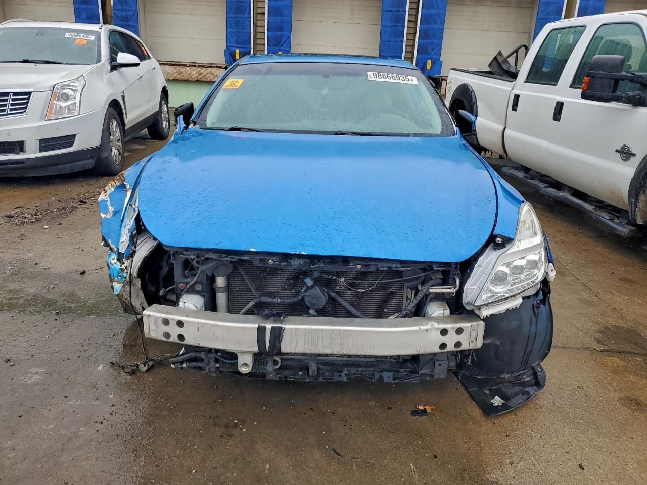 INFINITI G37 Base Image 12