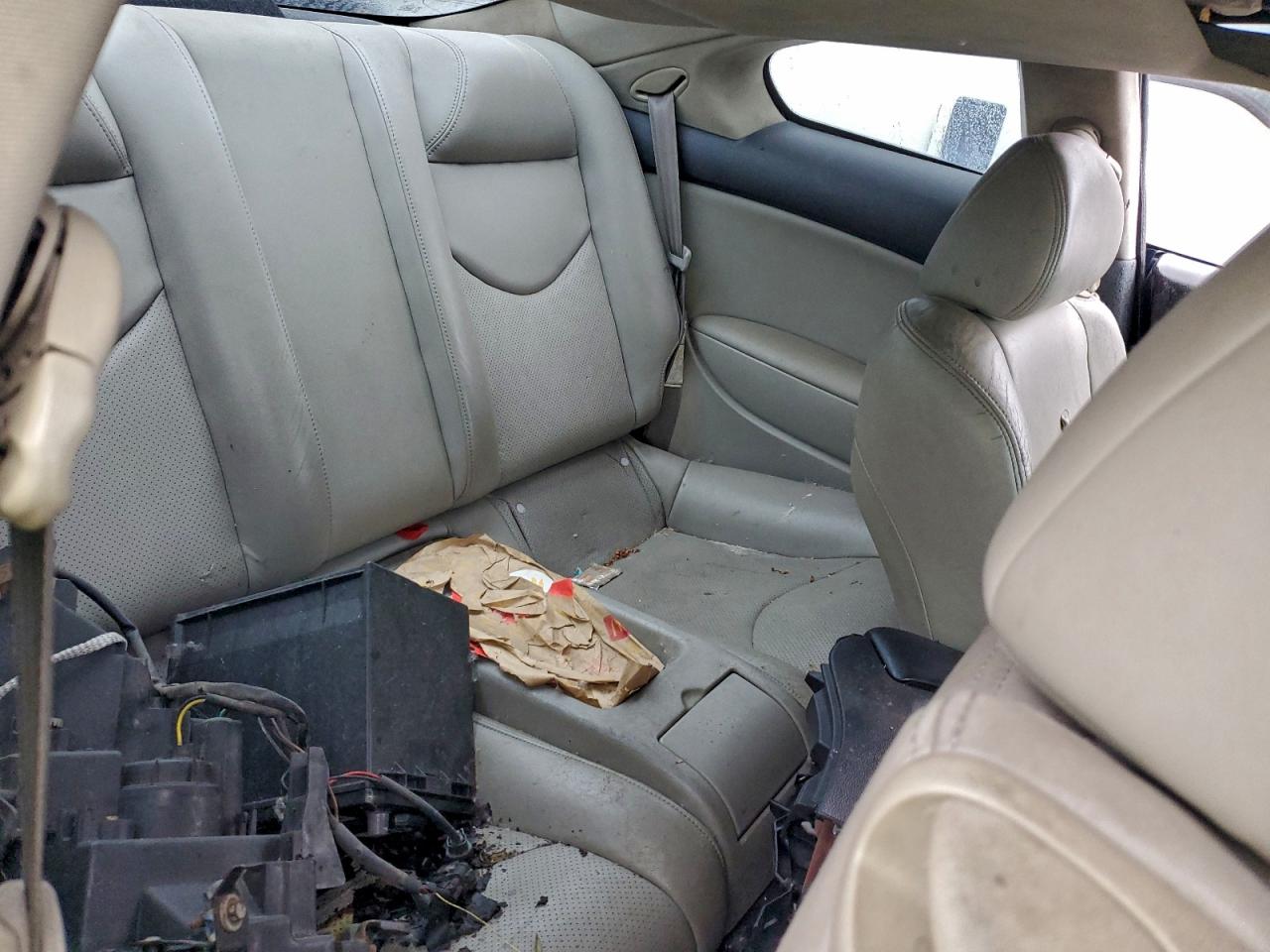 INFINITI G37 Base Image 13