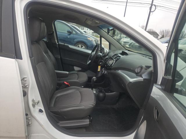 Chevrolet Spark 1lt Image 9