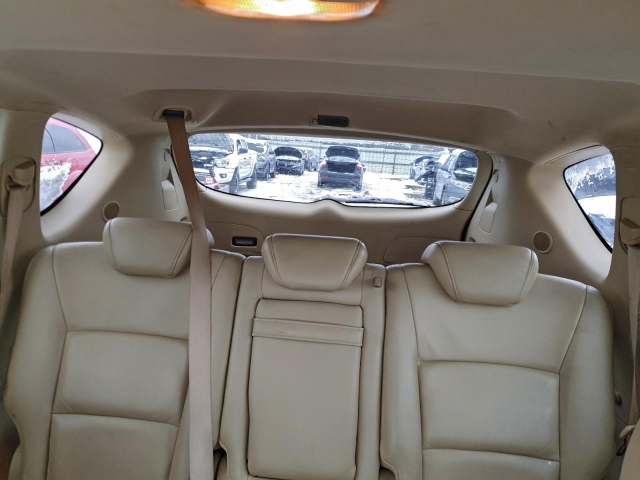 Subaru Tribeca 3.0 H6 Image 7