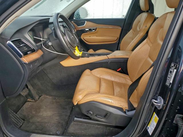 Volvo XC90 T6 Image 4