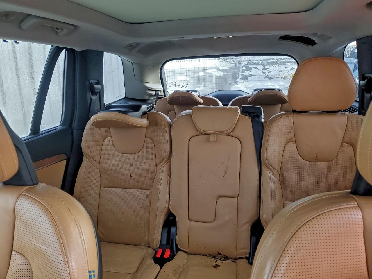 Volvo XC90 T6 Image 10