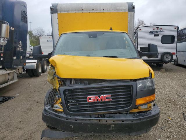 GMC Savana Cutaway G3500 Image 5