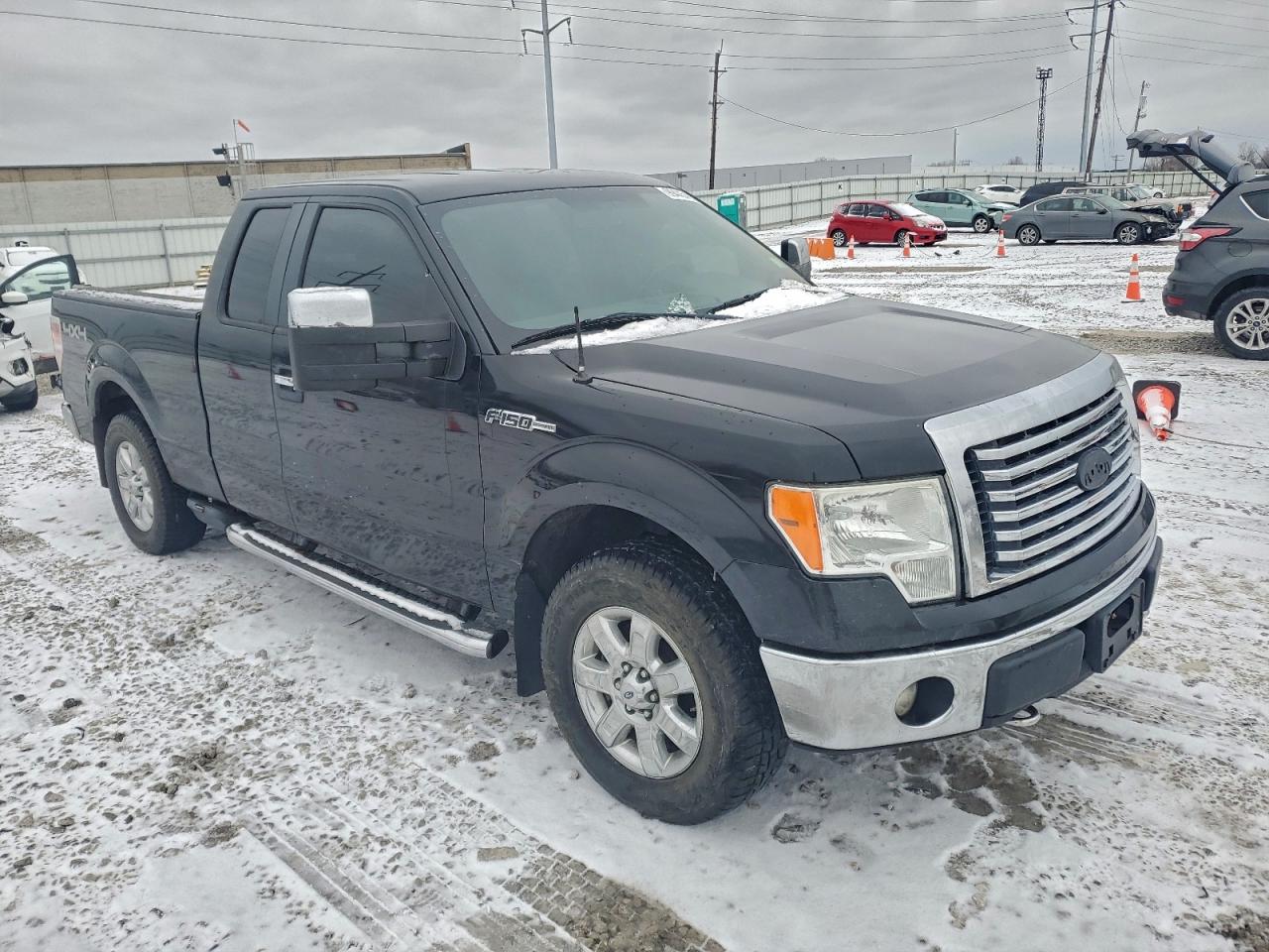 Ford F-150 Super Cab Image 6