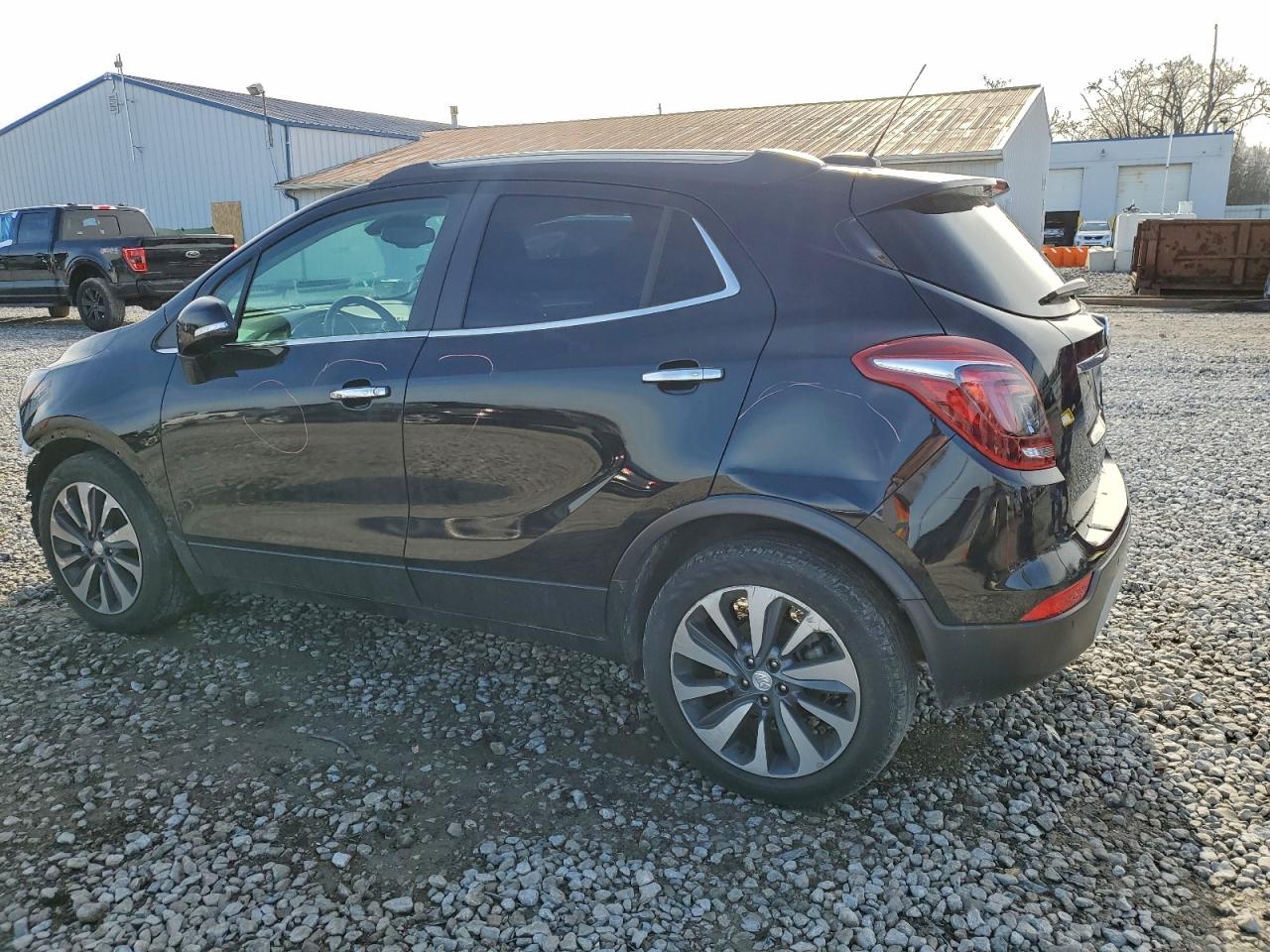 Buick Encore Essence Image 4