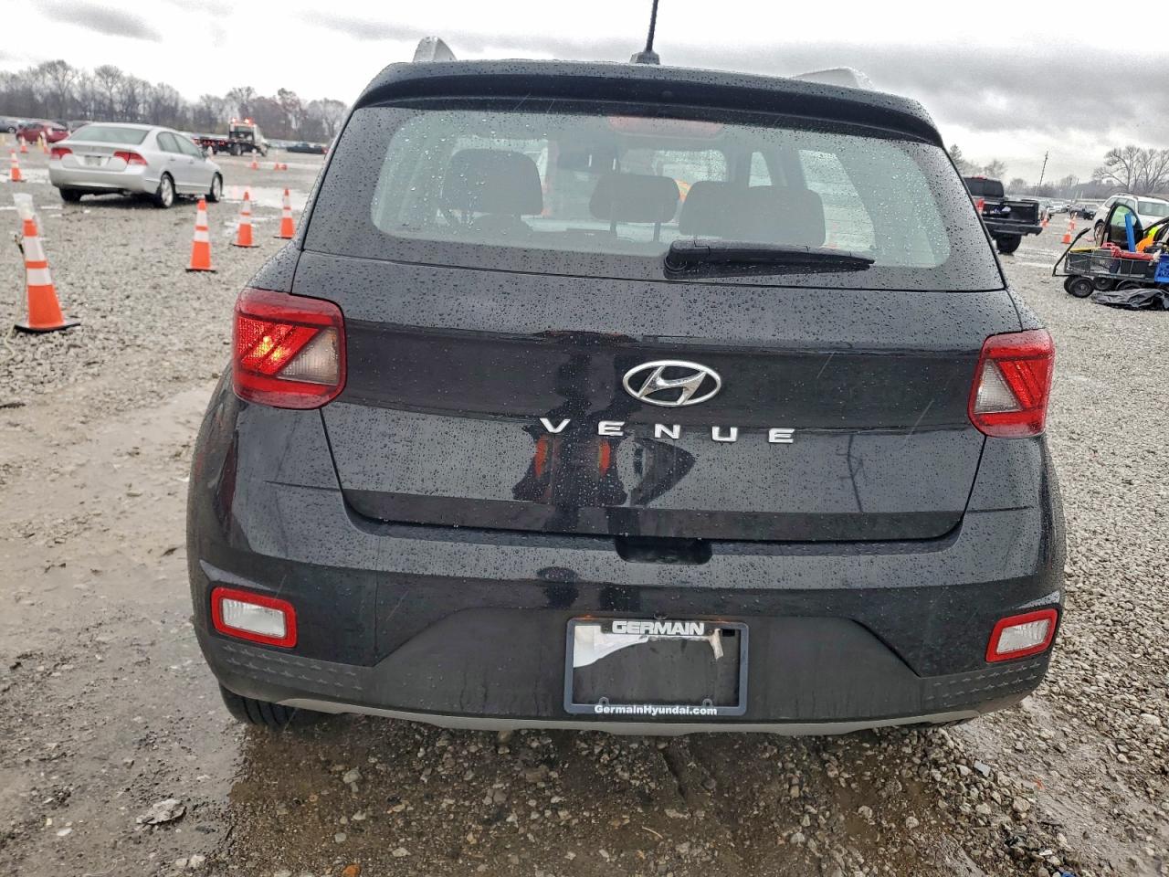 Hyundai VENUE Sel Image 4