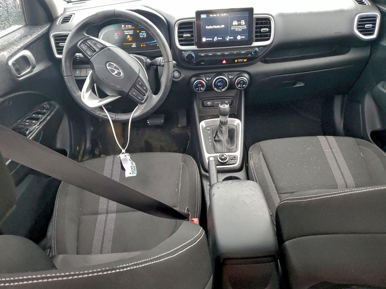 Hyundai VENUE Sel Image 9