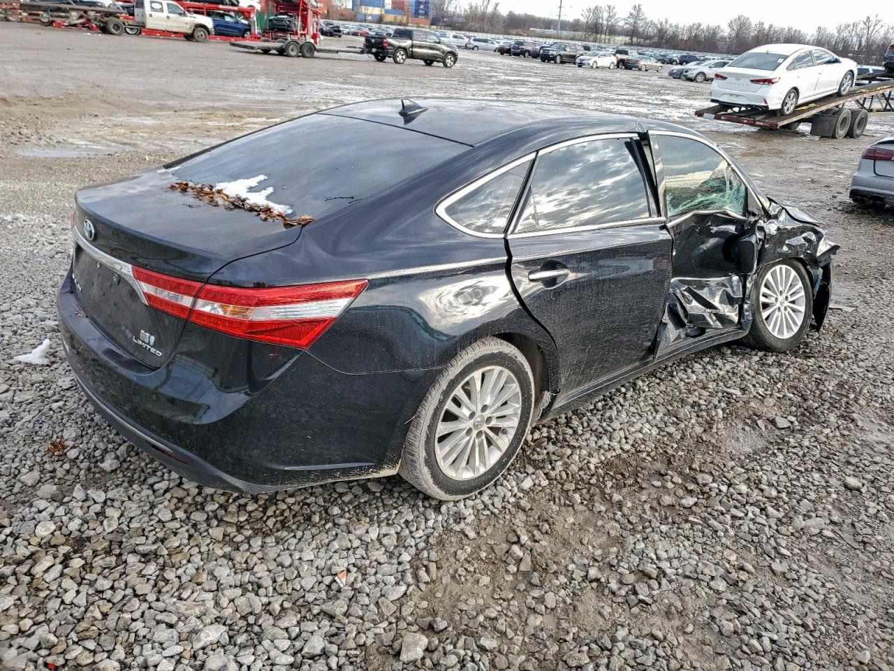 Toyota Avalon Hybrid Image 8