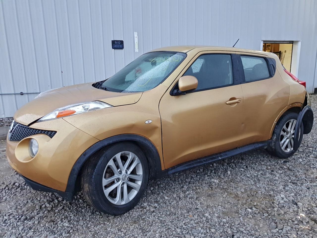 Nissan JUKE S Image 1