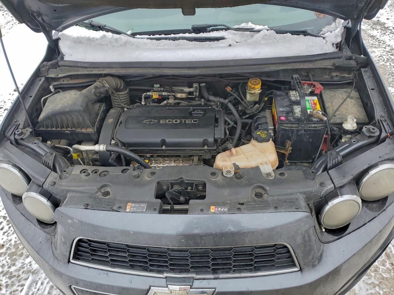 Chevrolet Sonic Lt Image 10