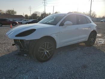  Salvage Porsche Macan Base
